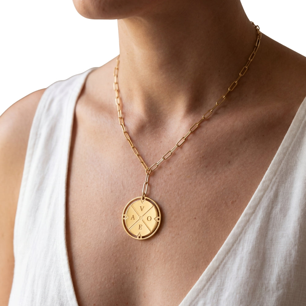 Graverat Kompass Halsband