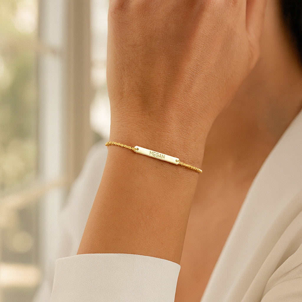 Engraved Bar Bracelet - Claritas Store
