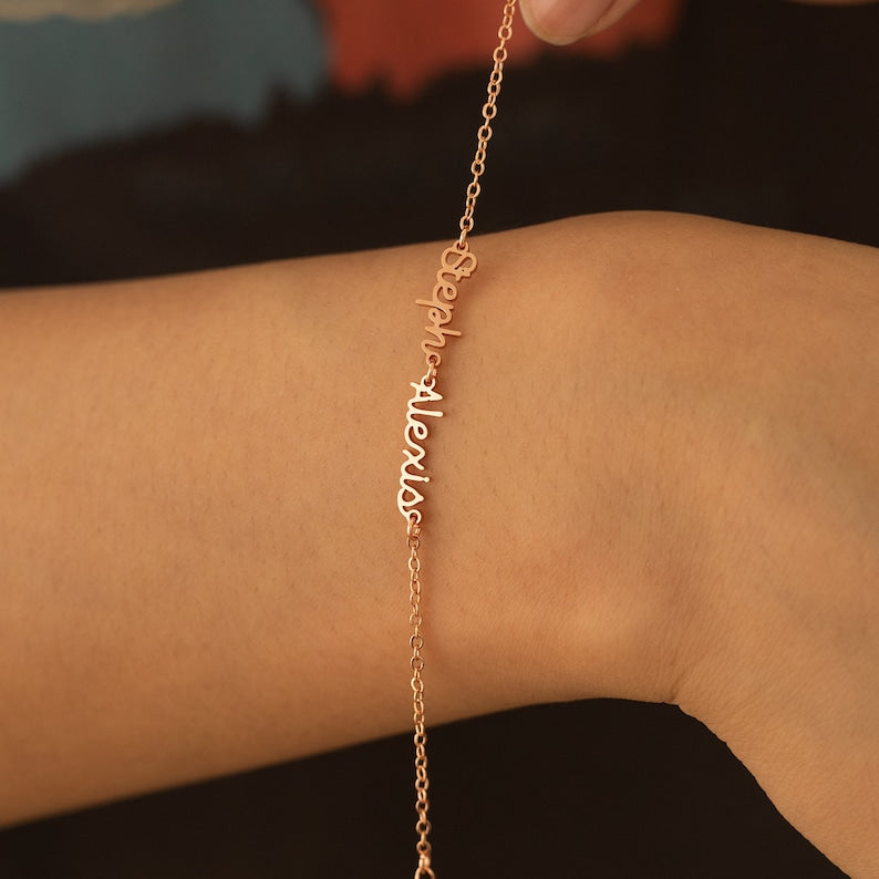 Multiple Name Bracelet - Claritas Store