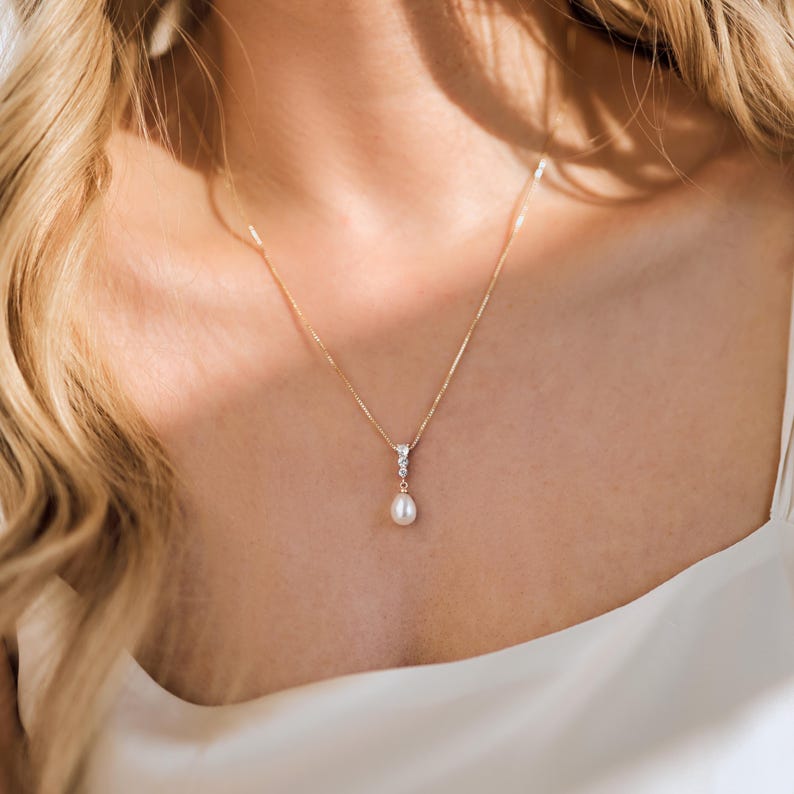 Pearl Drop Necklace