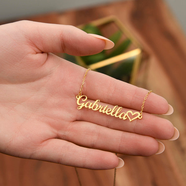 Personalized Heart Name Necklace - Claritas Store