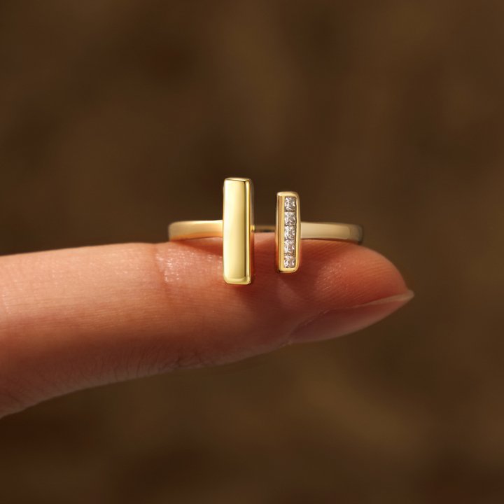 Gold Thick & Thin Ring - Claritas Jewelry