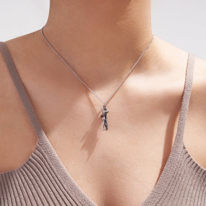 Hug Necklace - Claritas Jewelry