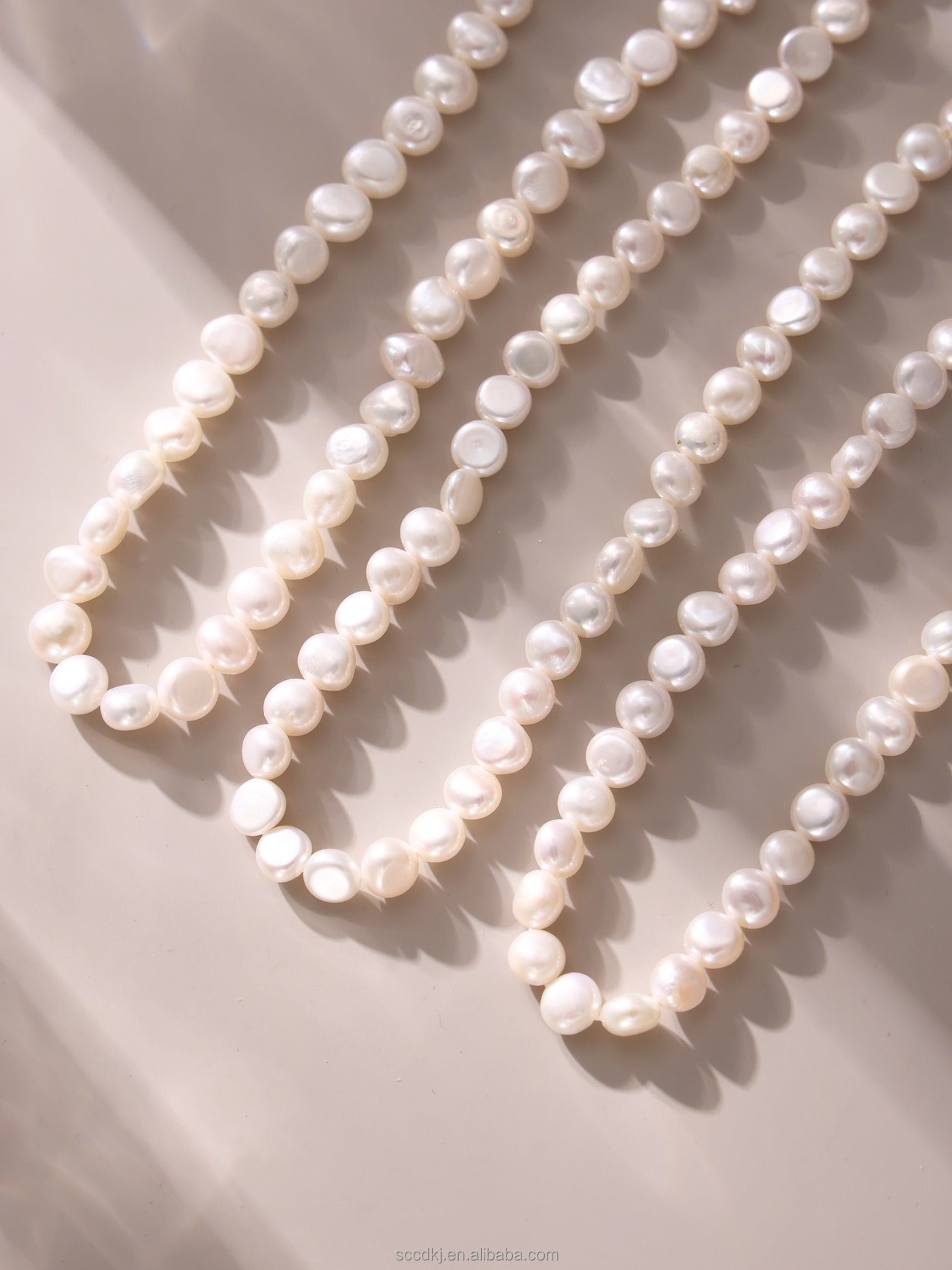 Classic Pearl Necklace